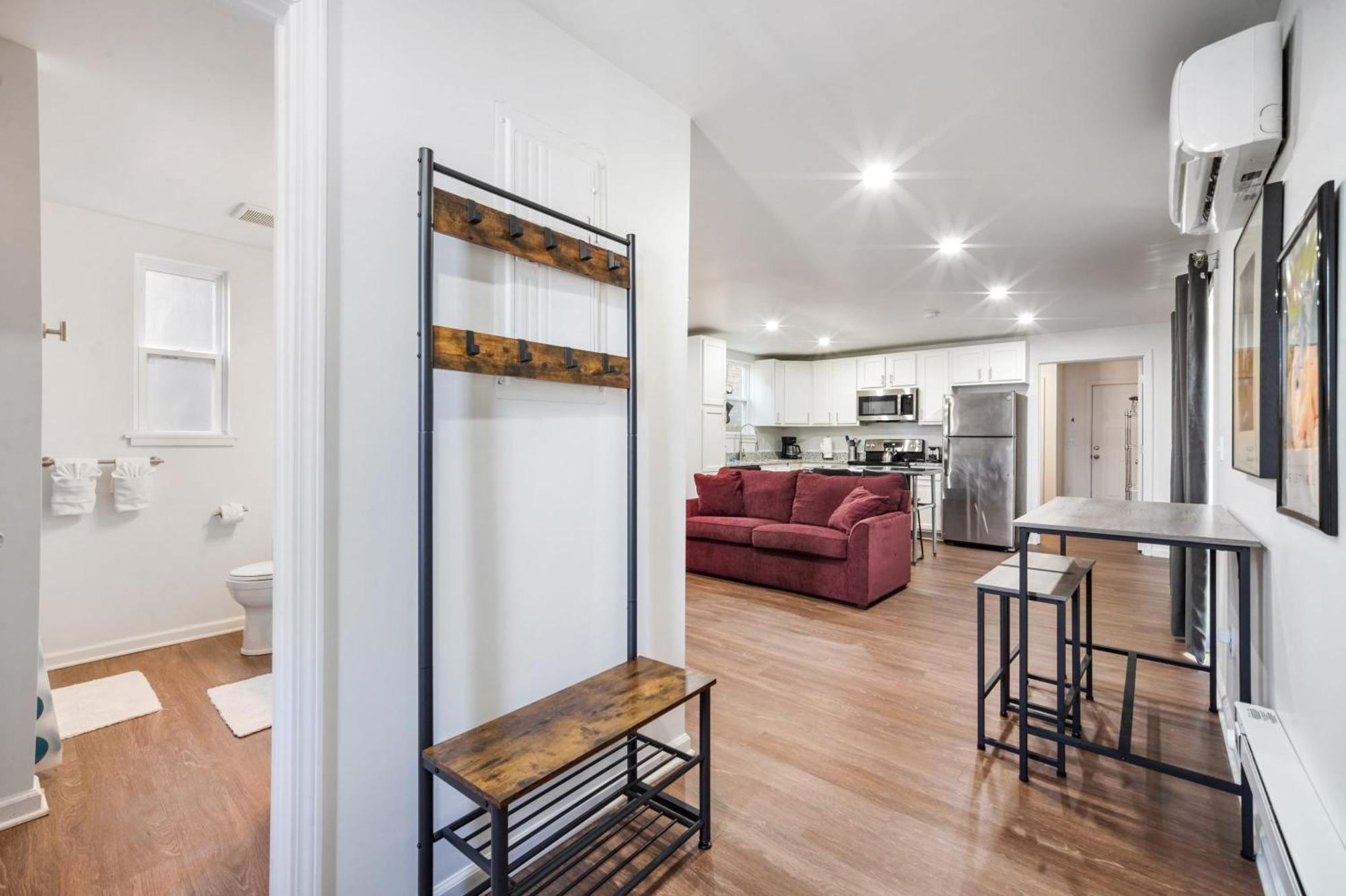 Experience The Unique Re-nu Shipping Container #1 Apartment *